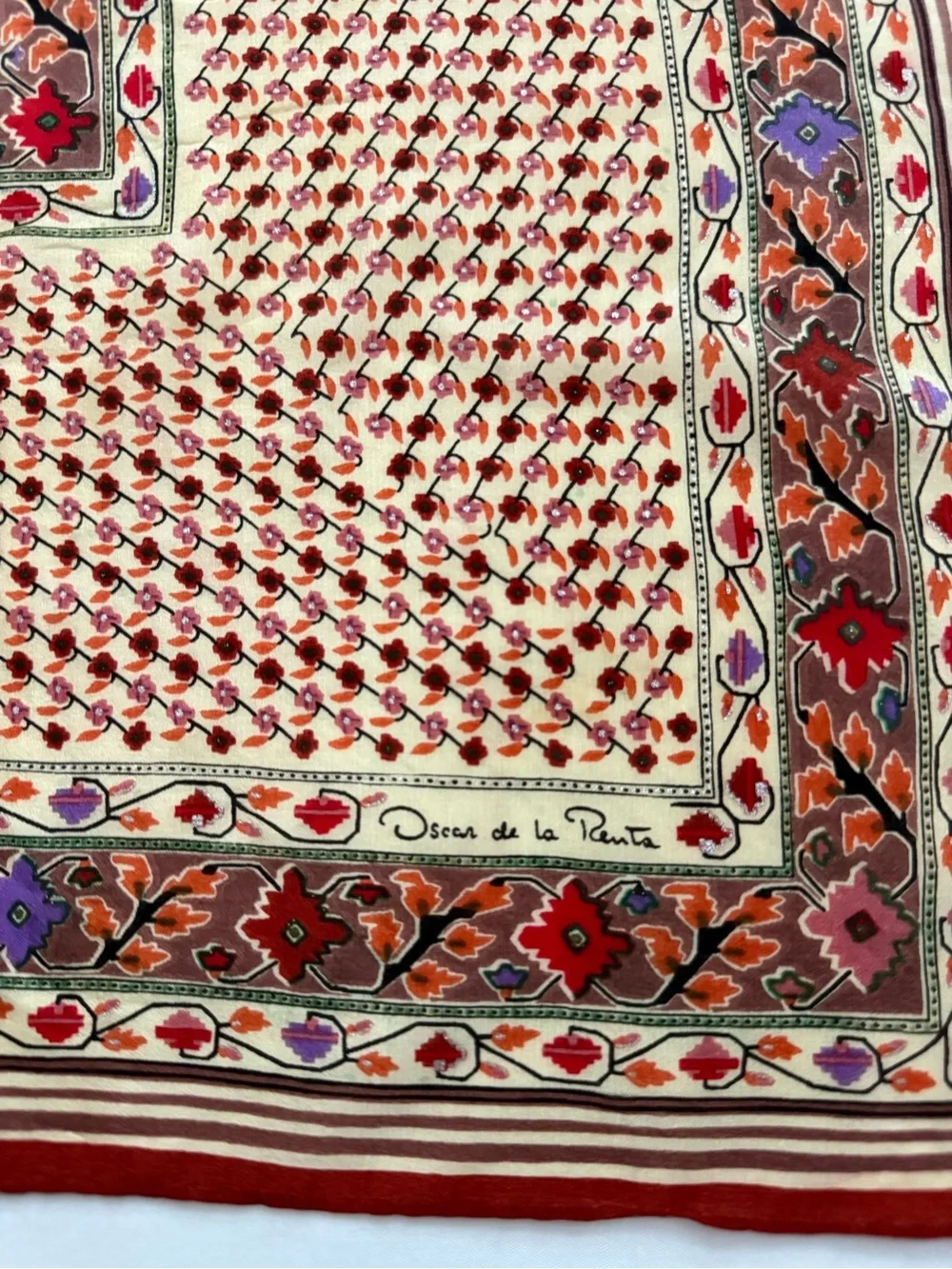Oscar De La Renta Vintage-Inspired silk Red and Cream Printed Square Scarf